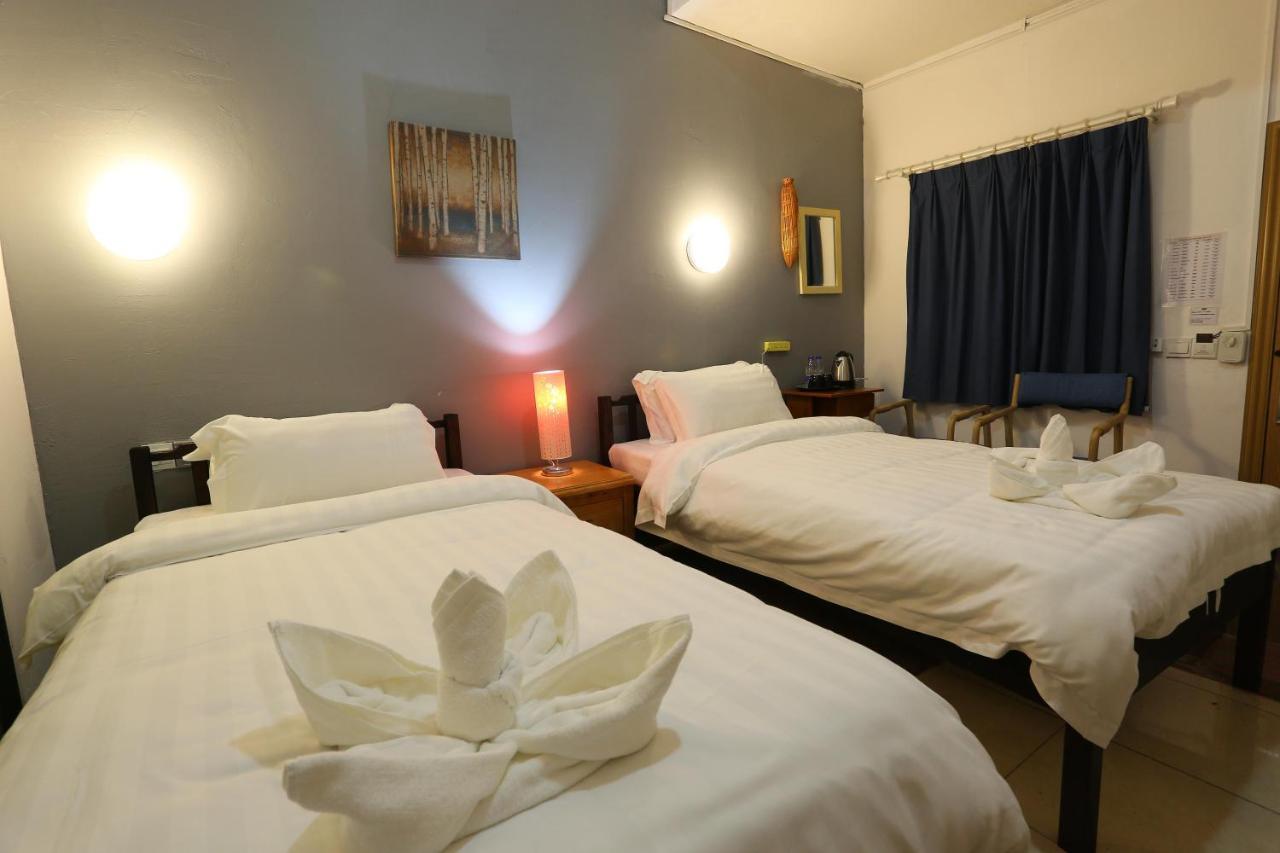 1M Hotel Vientiane Bagian luar foto