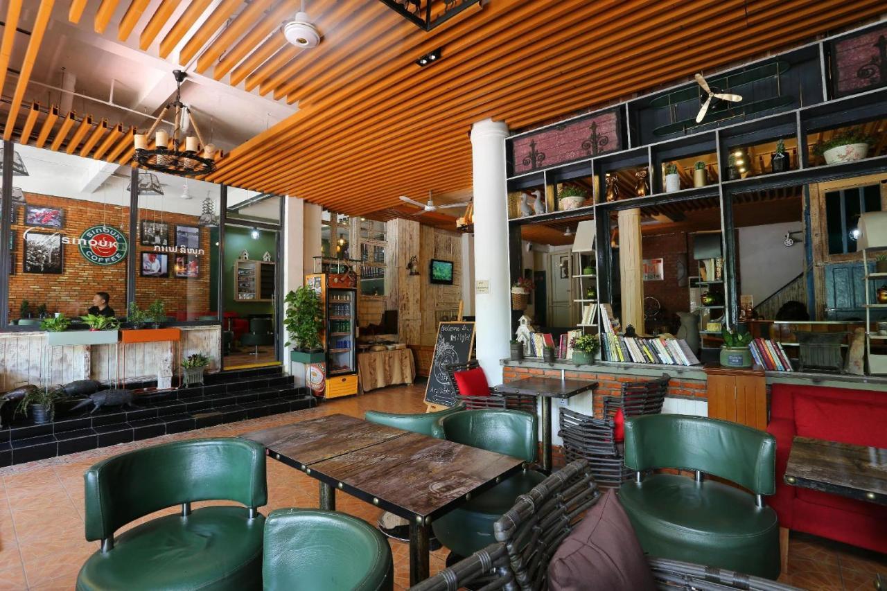 1M Hotel Vientiane Bagian luar foto