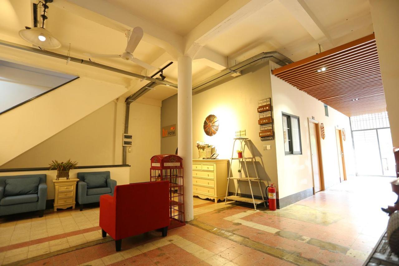 1M Hotel Vientiane Bagian luar foto