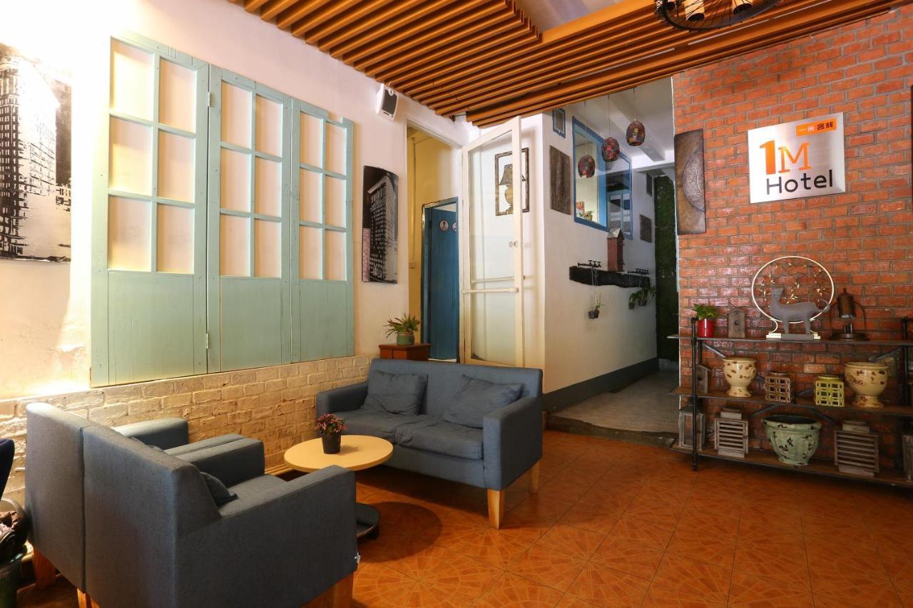 1M Hotel Vientiane Bagian luar foto